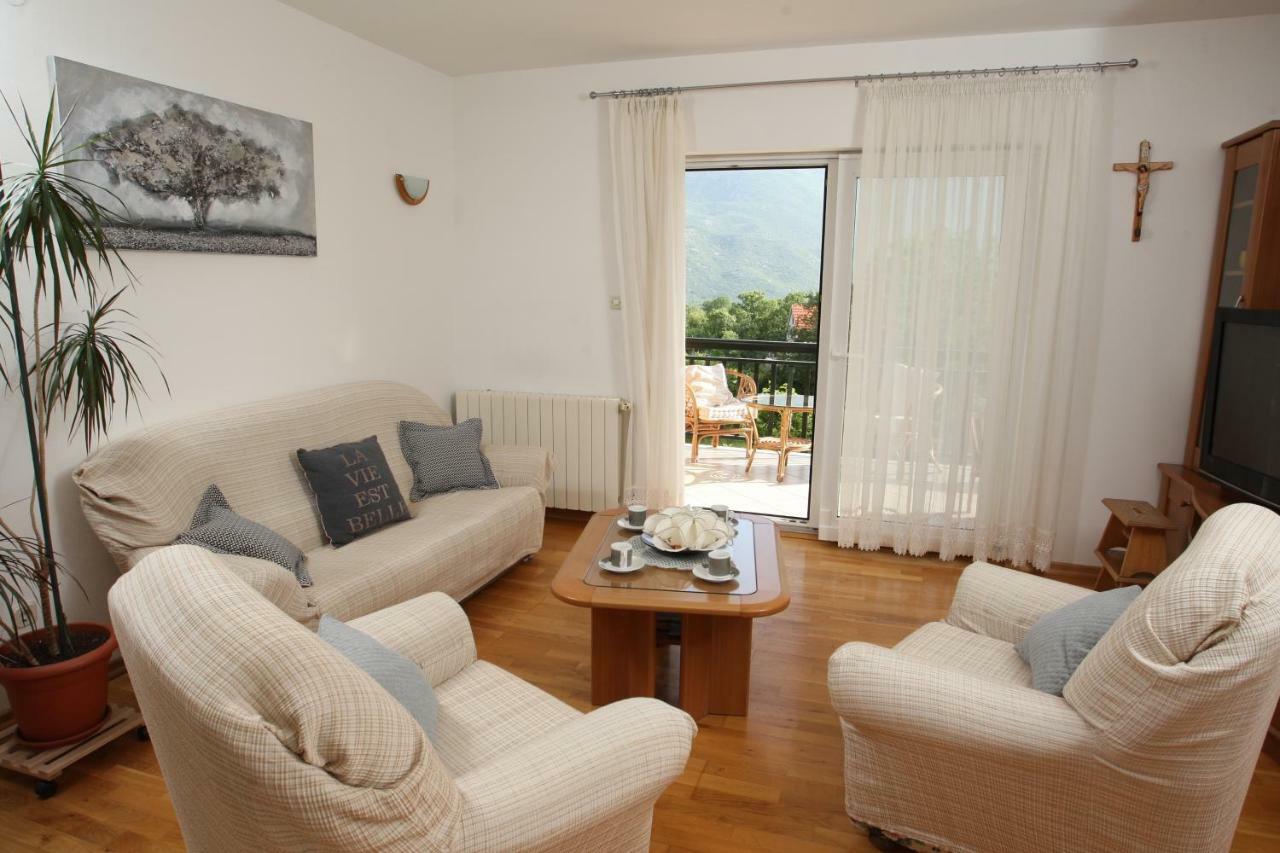 Villa Bartul Zagvozd Eksteriør billede